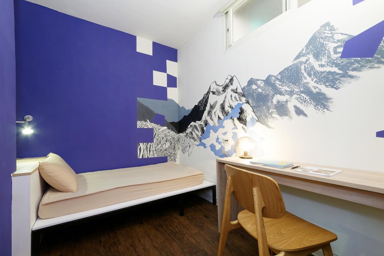 Flip Flop Hostel - Main Station Taipei Bagian luar foto