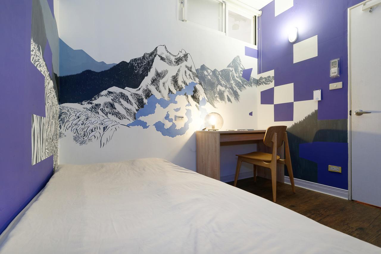 Flip Flop Hostel - Main Station Taipei Bagian luar foto